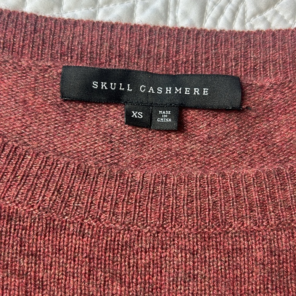 Skull Cashmere •XS• Rustic Maroon Skull Motif Oversized Boxy Sweater - Picture 2 of 7